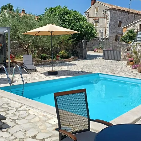 Family Friendly House With A Swimming Pool Barban, Istria - Sredisnja Istra - 24471 펜션 *